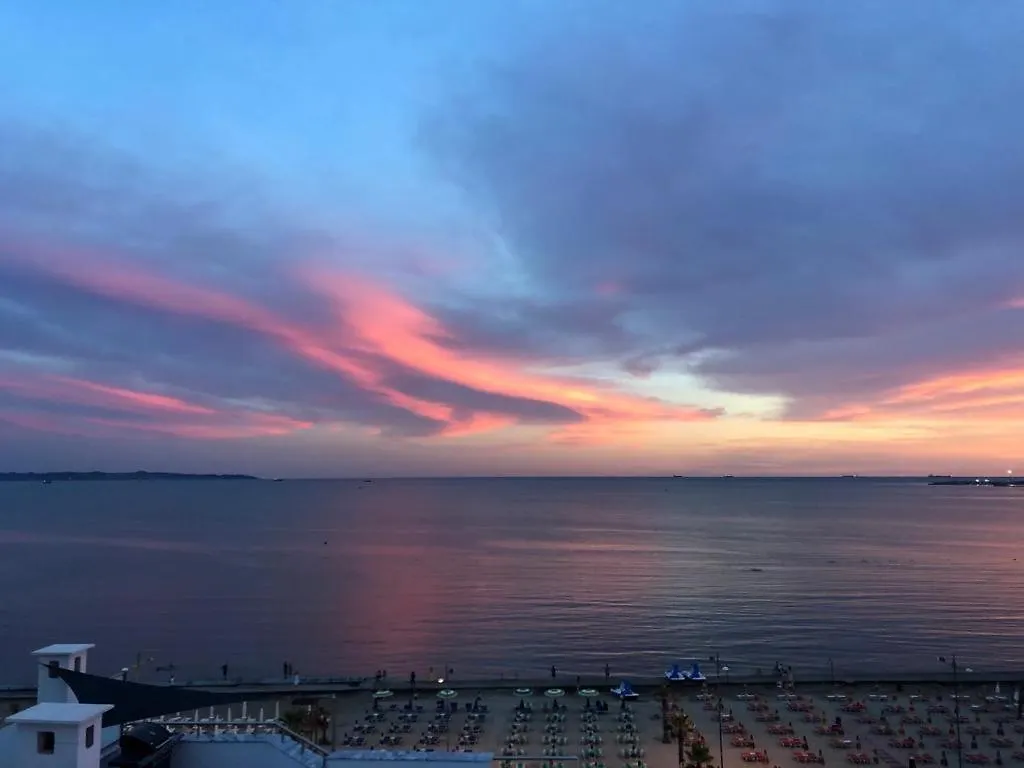 H&G Seaview Apartments Durrës 0*,  Albania